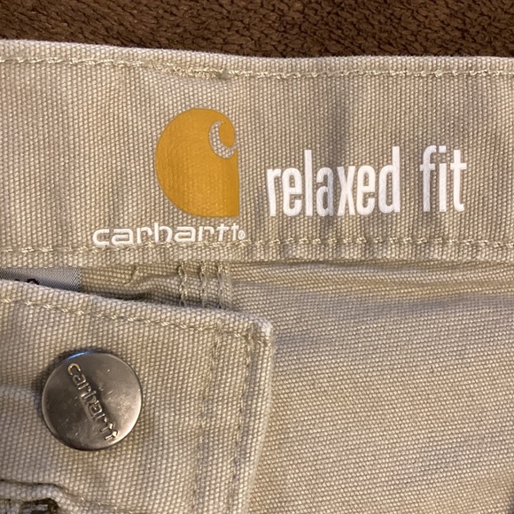Carhartt Khaki Shorts - Picture 3 of 7
